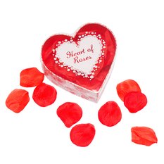 más de 100 petalos de rosas de seda presentado en una bonita caja de corazón marca MOODZZ